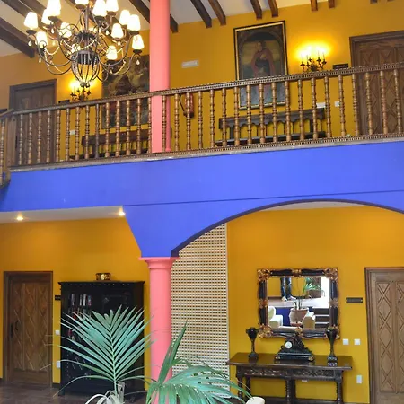 Y Quinta La Espadana Y Quinta La Espadana