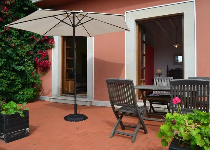 Apartahotel Complejo Turístico Quinta La Espadaña Bedrinana