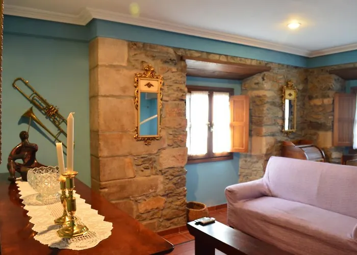 Complejo Turístico Quinta La Espadaña 4*