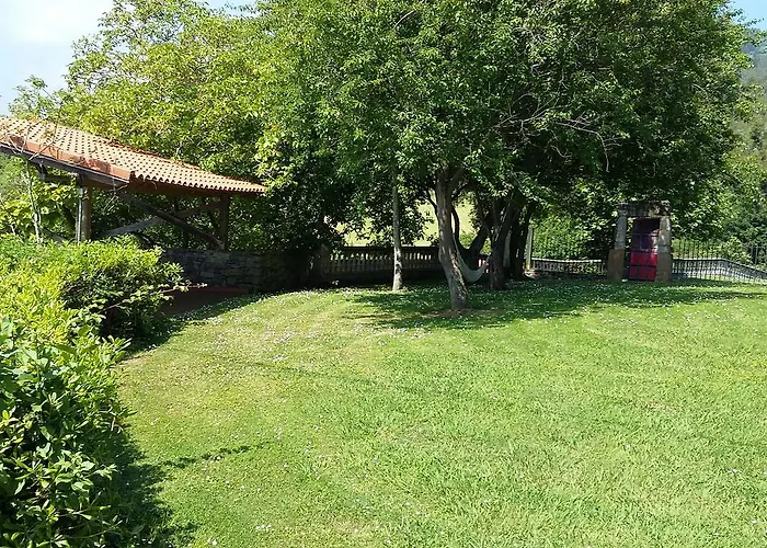 Complejo Turístico Quinta La Espadaña 4* Bedrinana