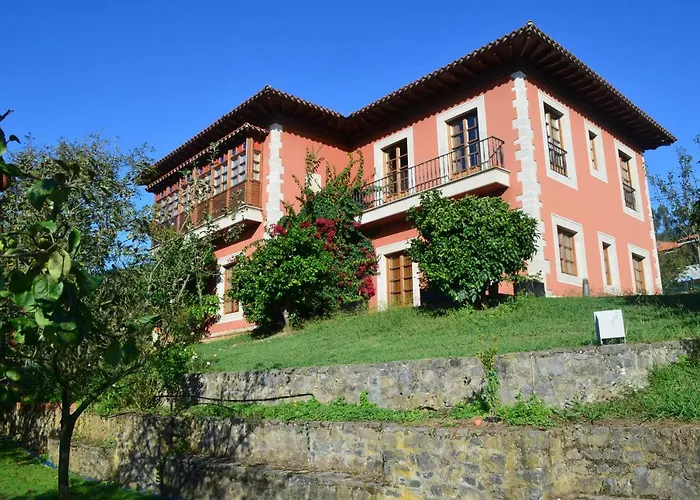 Apartahotel Complejo Turístico Quinta La Espadaña 4*