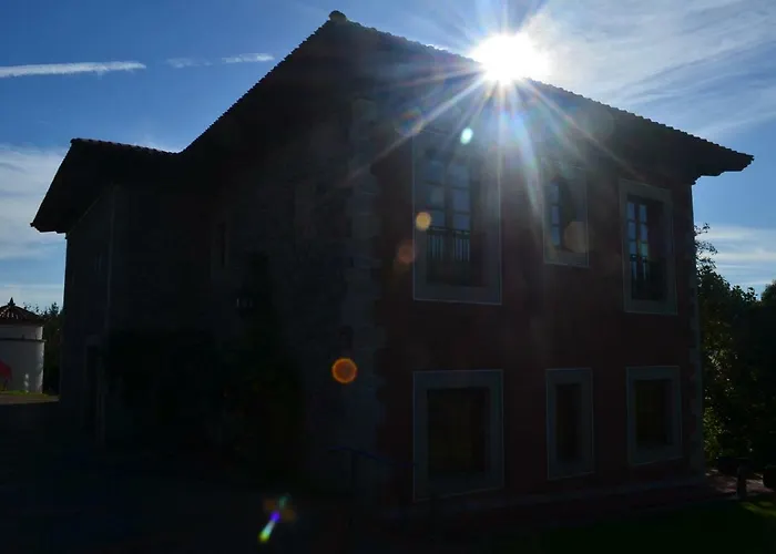 Complejo Turístico Quinta La Espadaña 4*